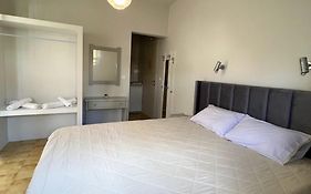 Konstantinos Apartments